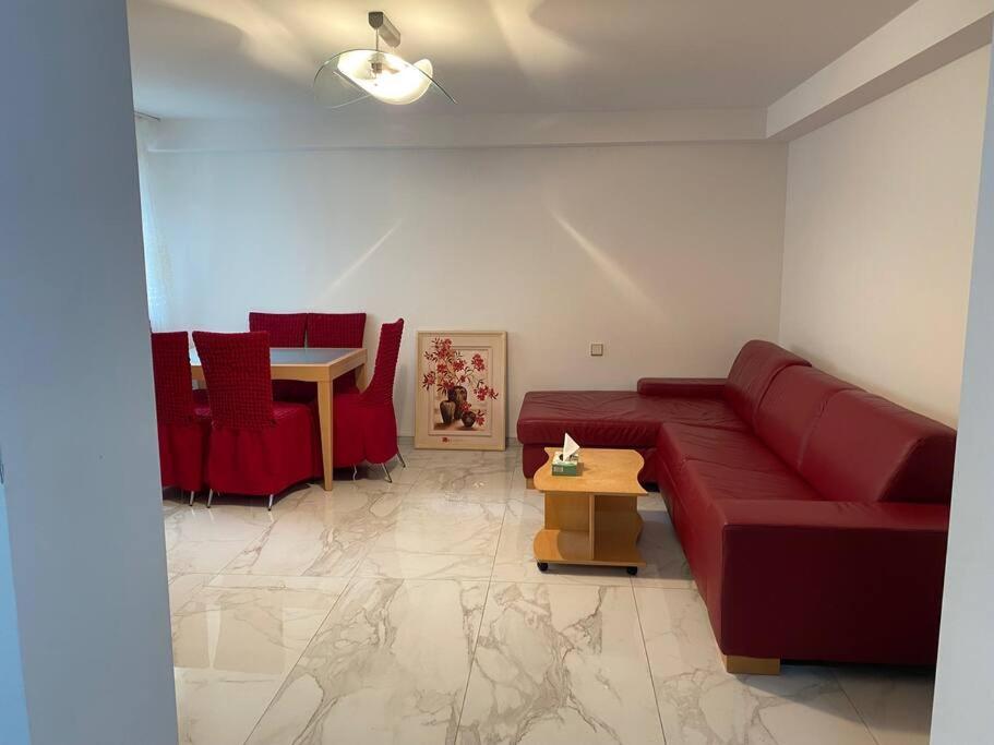 Apt. Sims Bei Stuttgart Flughafen/Metzingen 2-6 Person Steinenbronn Ngoại thất bức ảnh